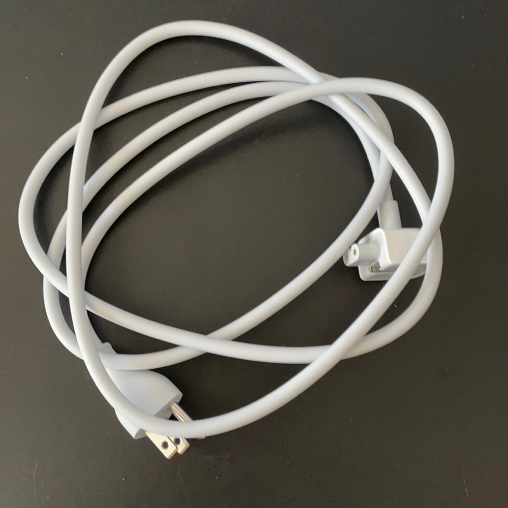 Apple power adapter extension cable